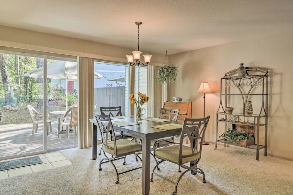 Lakefront Townhome w/ View in Hot Springs Village