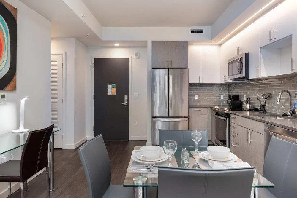 Global Luxury Suites in Ballston