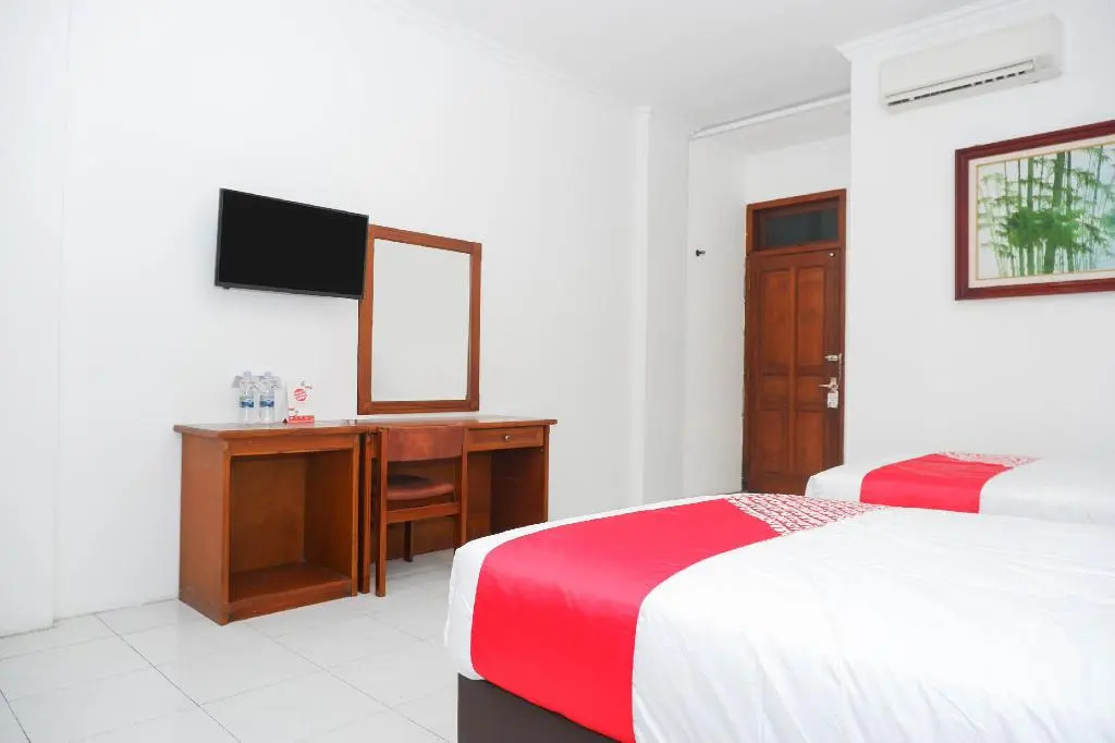 OYO 1136 Hotel Surya Solo