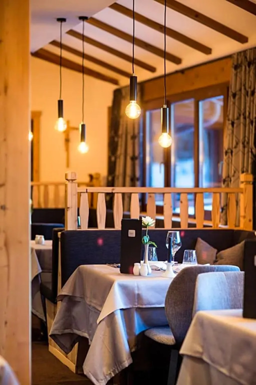 Hotel Alpenrose