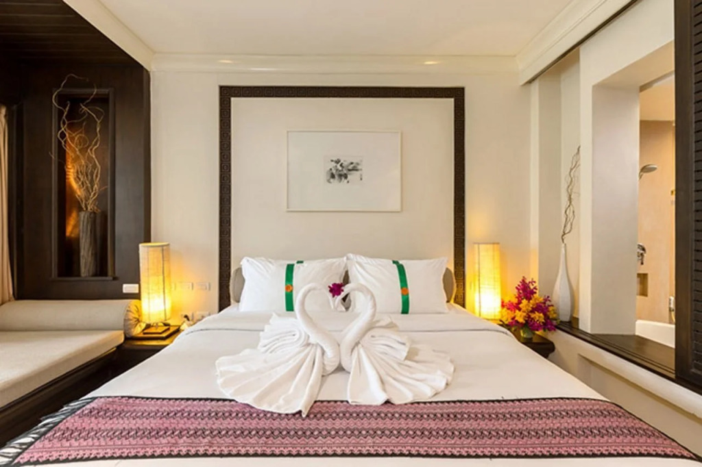 Thara Patong Beach Resort & Spa