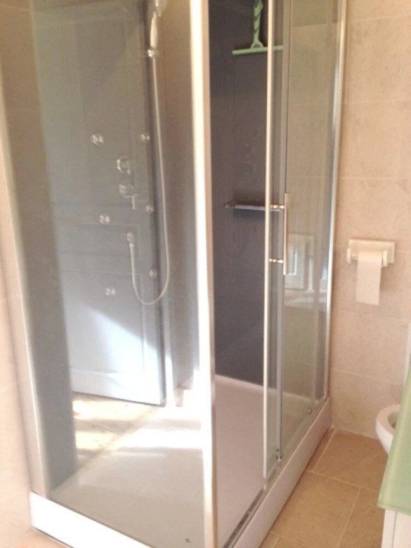 House With 4 Bedrooms in Luc-sur-mer, With Balcony and Wifi - 200 m Fr