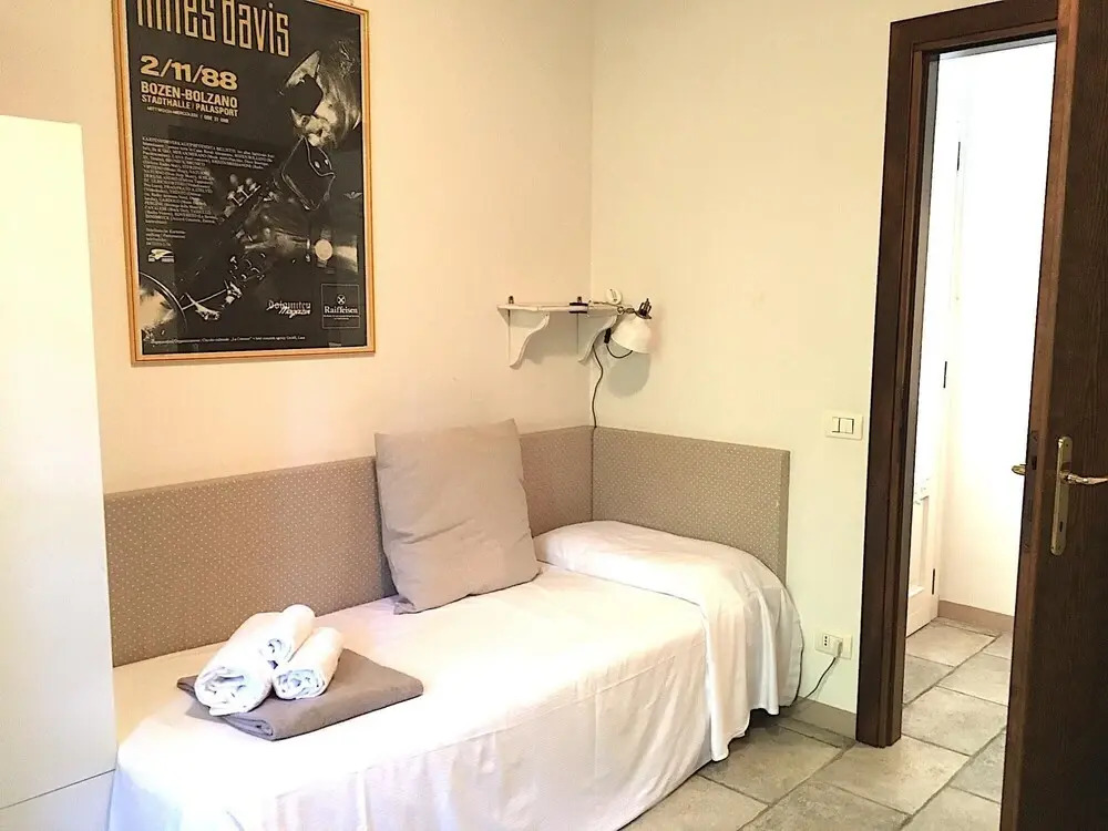 Villa Gasco - 7 Sleeps With Pool in Pacengo di Lazise