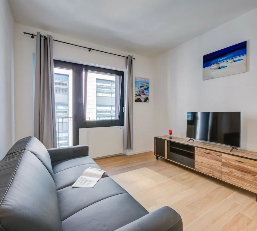 Boutique Apartment 8
