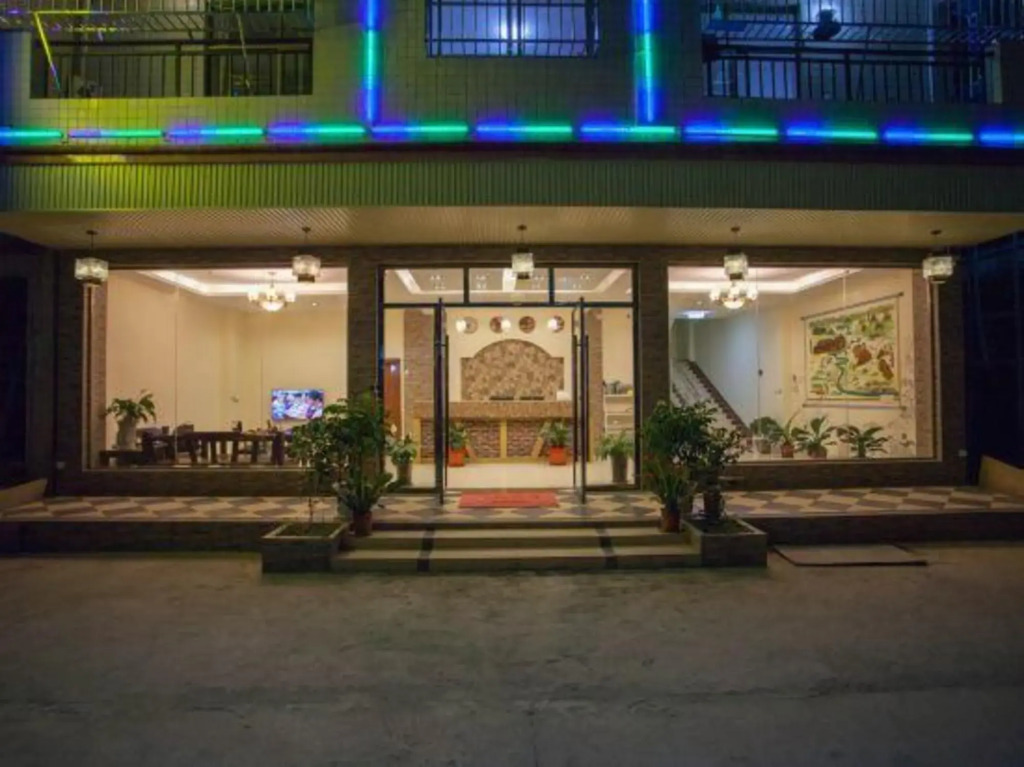 The story of Danxia Inn