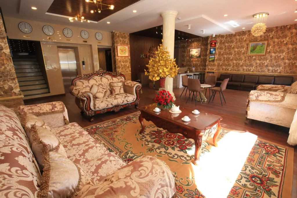Hoa Sen Hotel