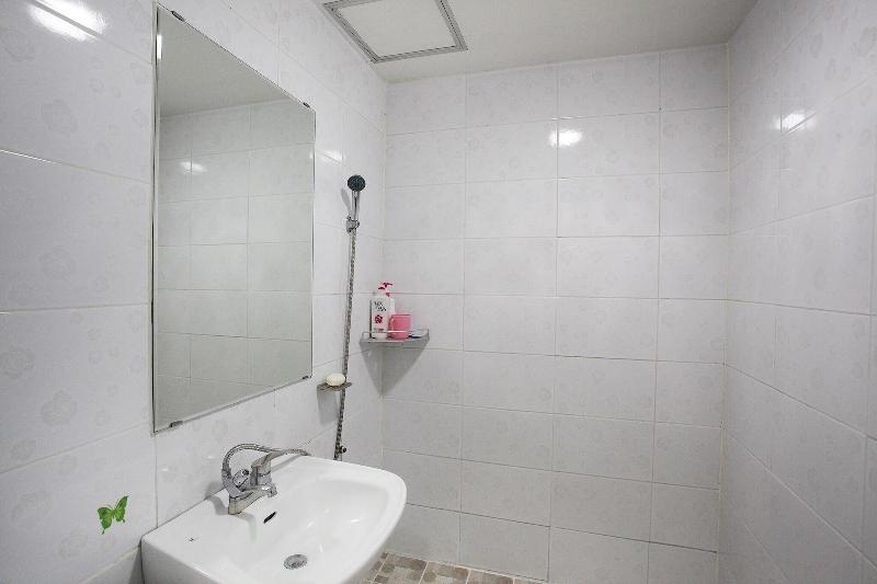 Jeju Yeongsung Motel