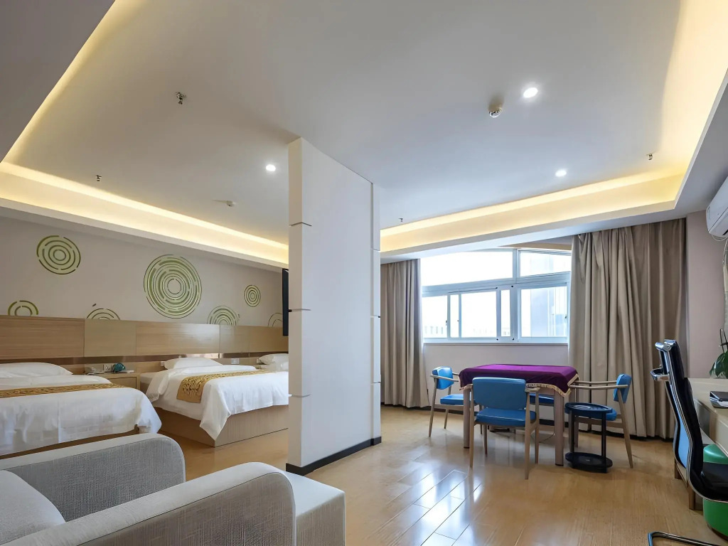 GreenTree Inn Changzhou Menghe Town Chengfeng Building