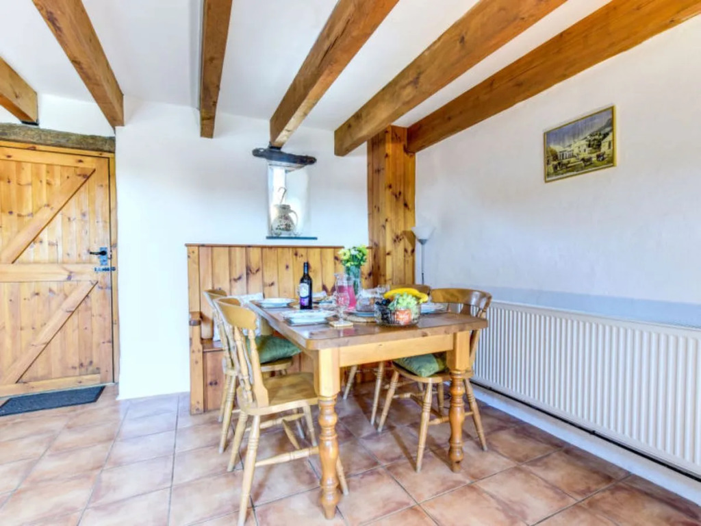The Stables 10602
