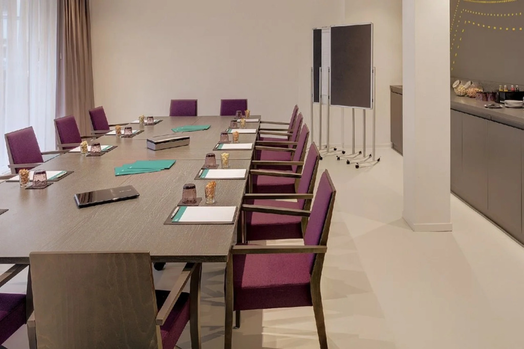 Hotel Indigo - Dusseldorf - Victoriaplatz by IHG