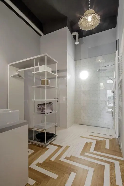 Fox-Box Apt.