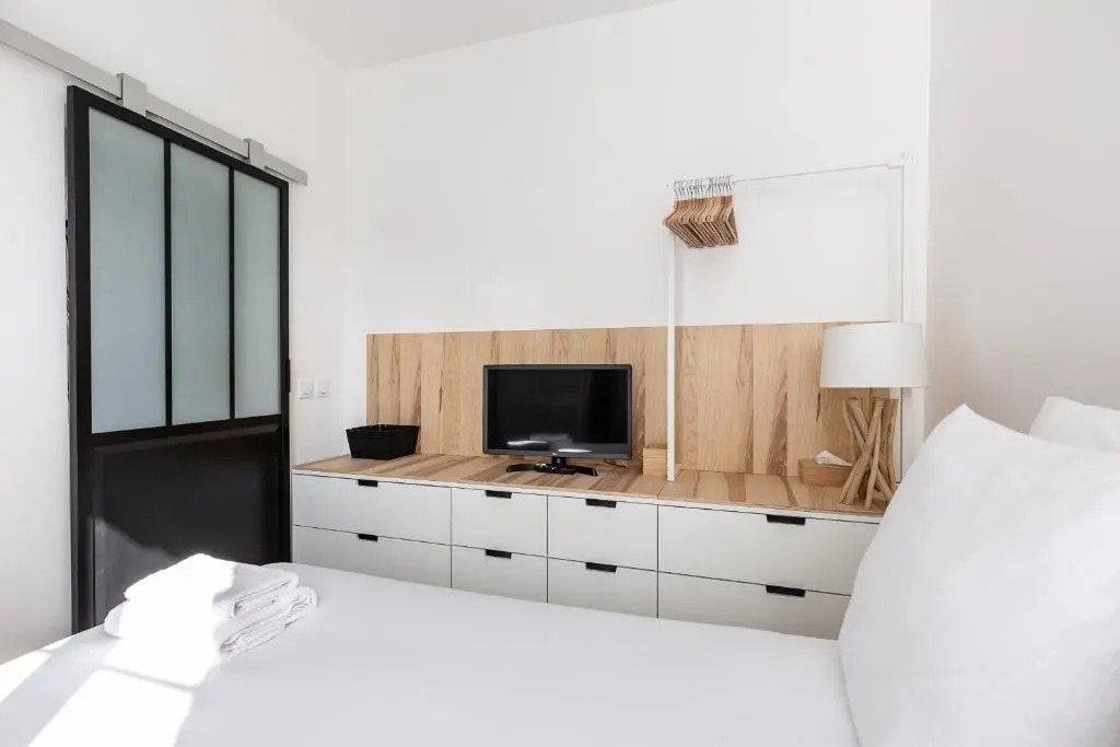 Le Vannier - cute T2 of 26 m - city center - closed garage balcony
