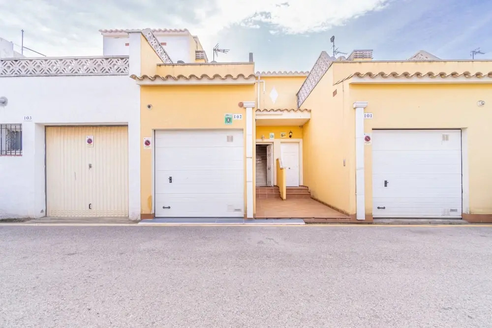 House in Empuriabrava Near Aiguamolls Reserve