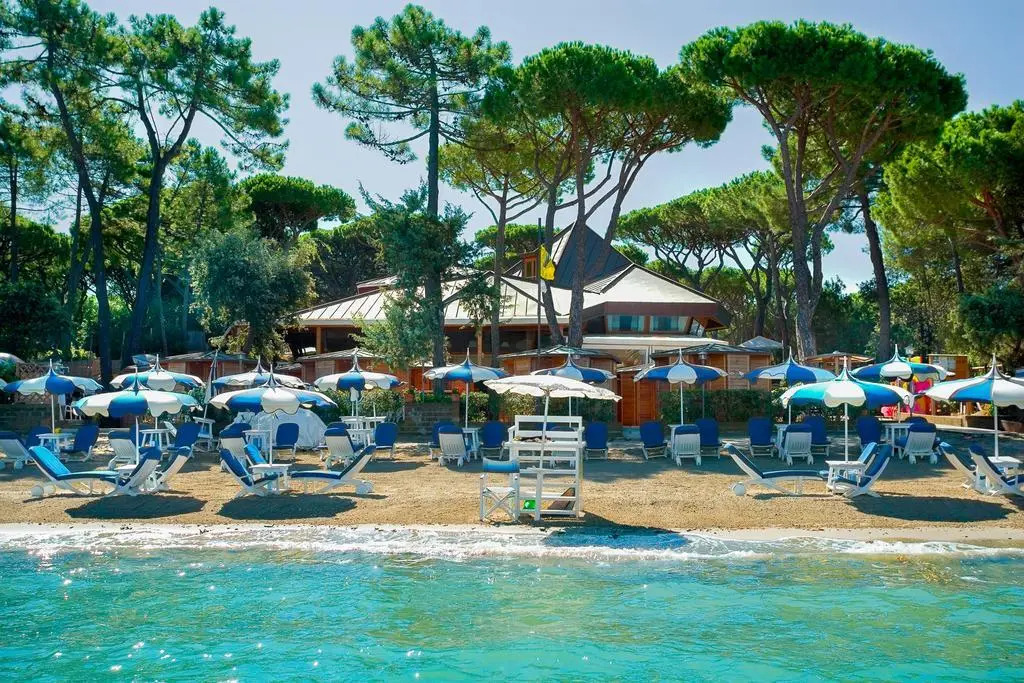 La Bussola Beach Hotel