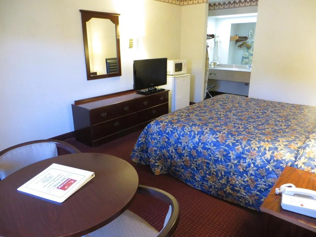 Eastwood Inn