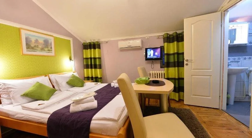 Guest Accommodation TAL Centar