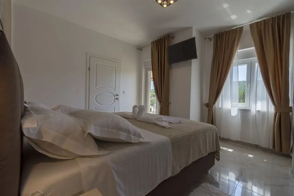 Villa Neda