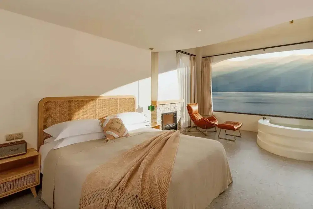 Dali Pure-Soul Seaview Resort Hotel