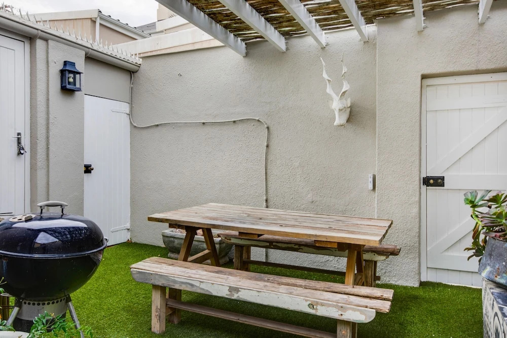Backup-Powered Victorian House at GreenPoint Park