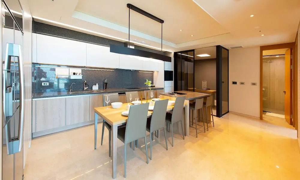 LCT Residence