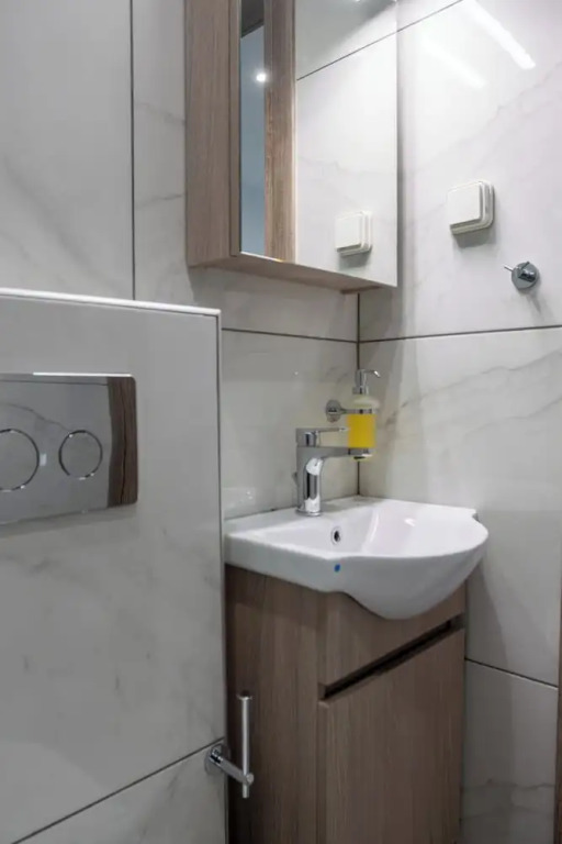New Pagrati Studio Modern & Cozy