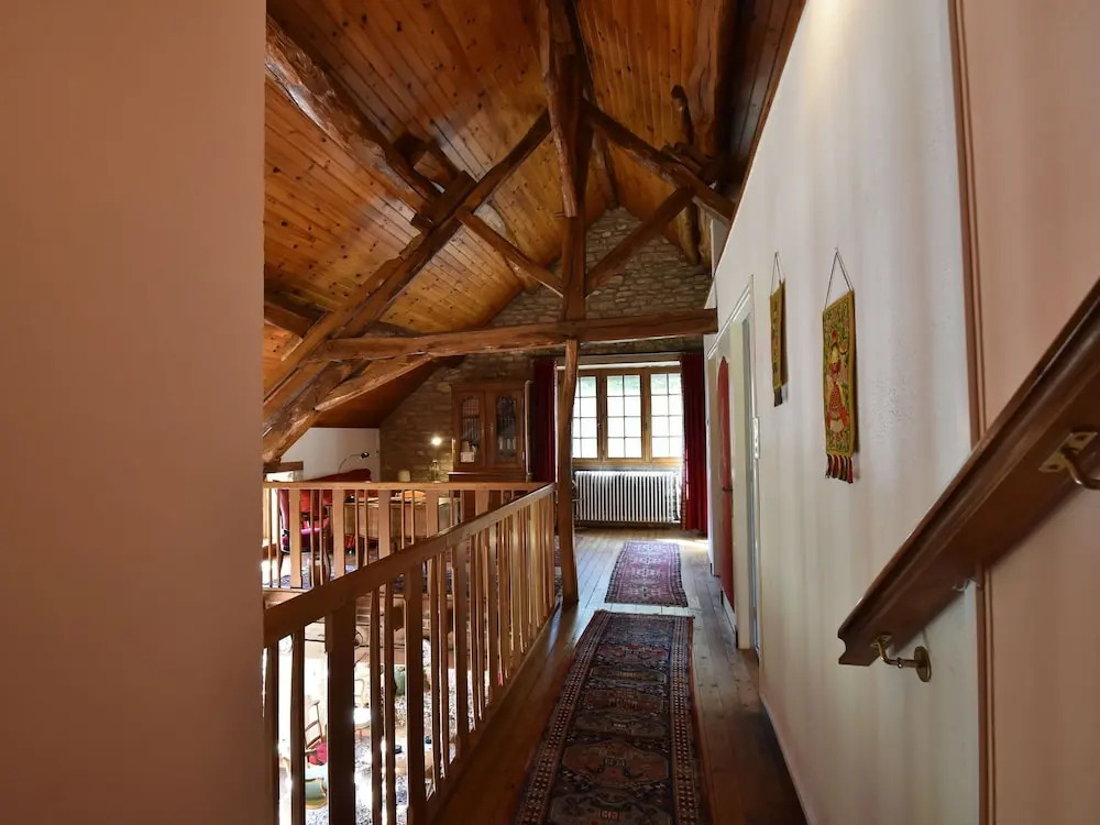 Holiday Home Vault-de-Lugny near Forest