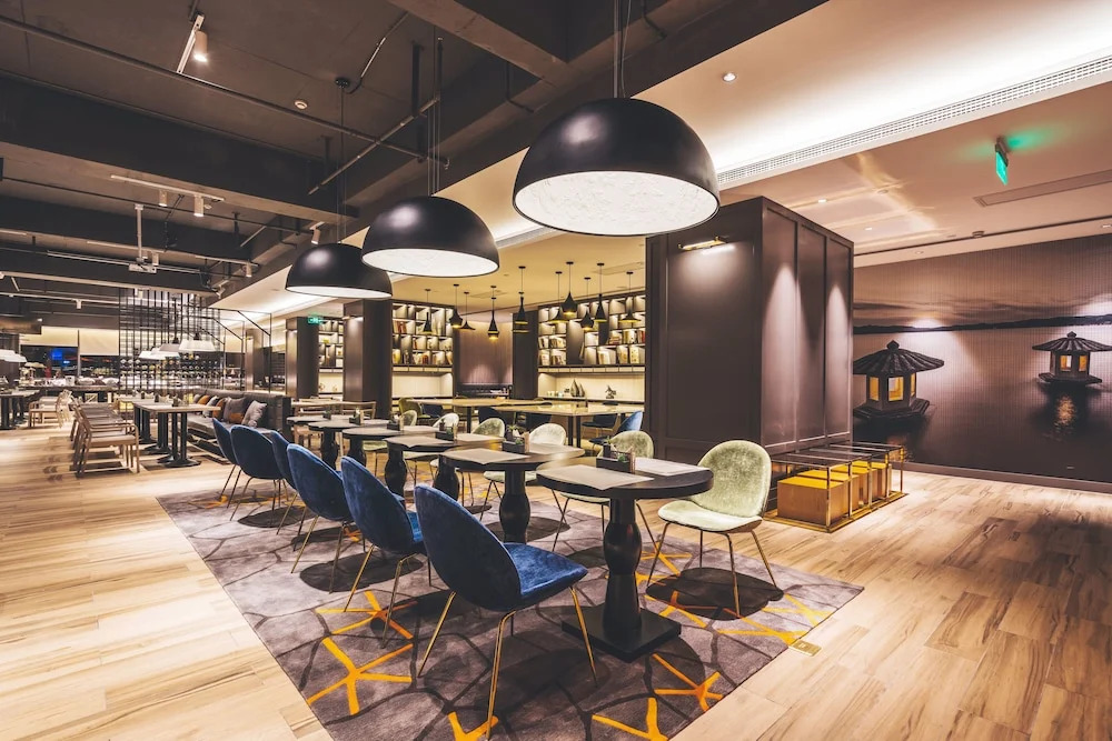 Atour Hotel Wuhan Tianhe Airport Tenglong Avenue Subway Station