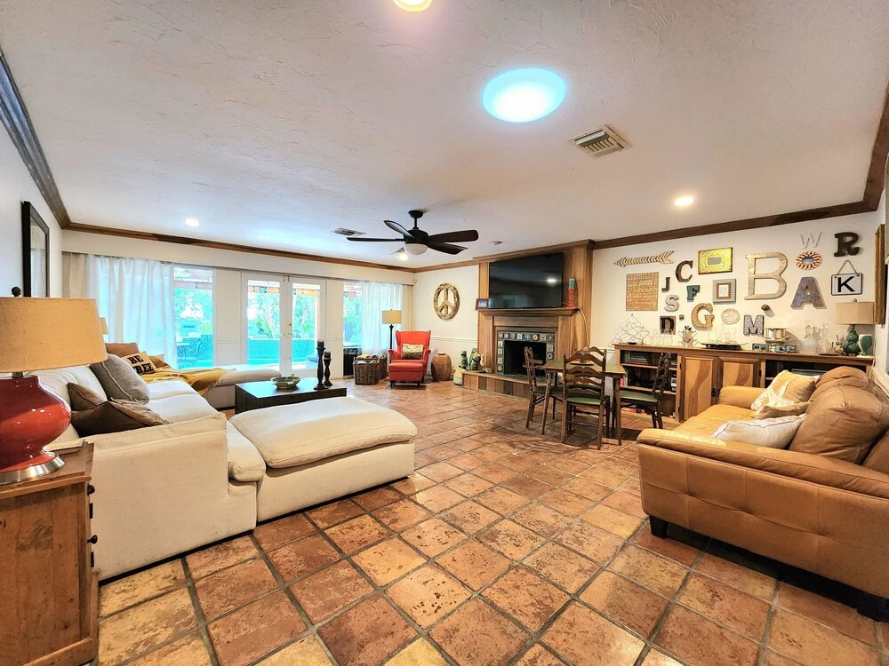 Short Drive To Beaches 3 Bedroom Pool Home Sleeps 8 3 Home by Redawning