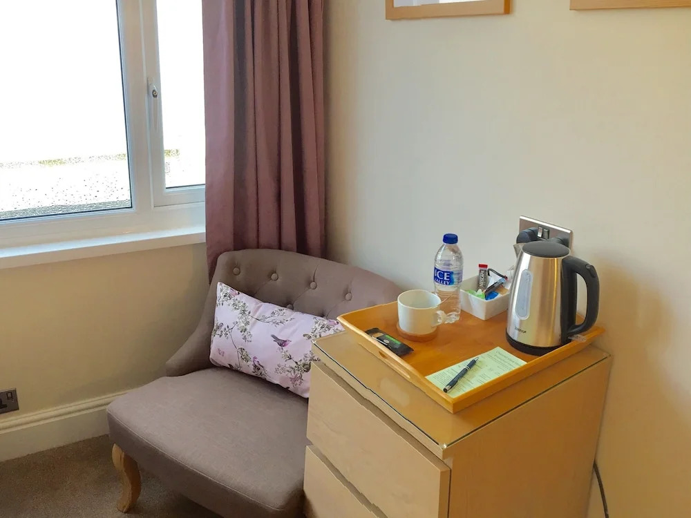 Channel View Boutique Hotel