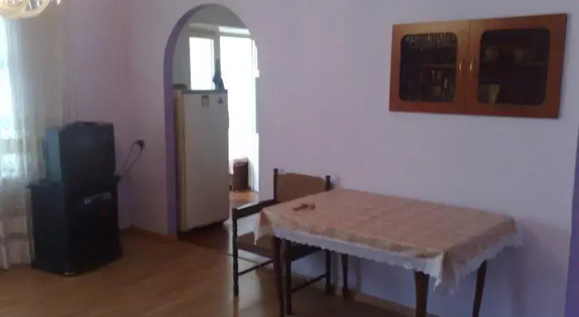 Sunny Apartment