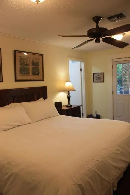 The Green House Inn