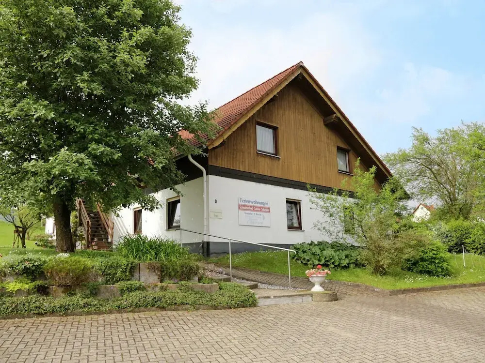 Apartment in Armsfeld With Pool