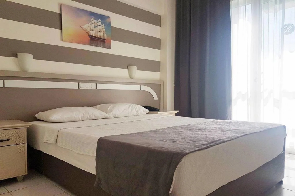 Yade Luxe Hotel
