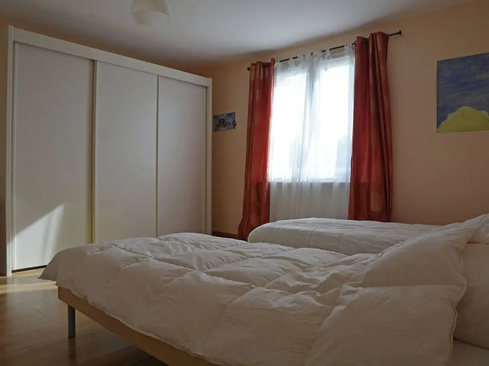 House in Piquecos with Private Pool & Garden