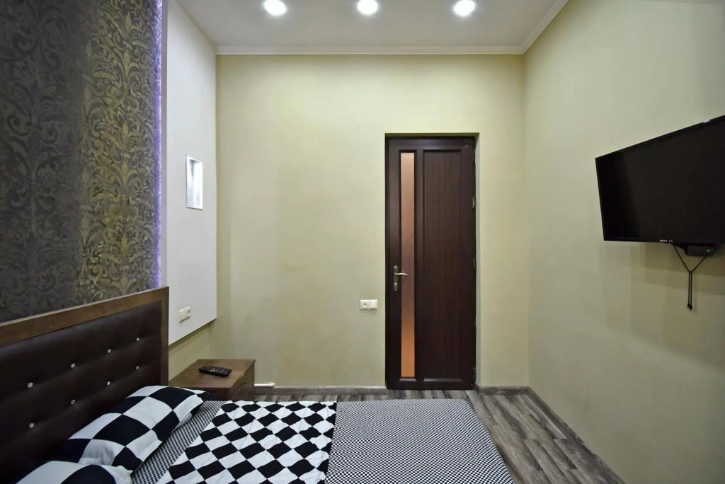 Amiryan street 1 bedroom Modern apartment With Balcony AM777