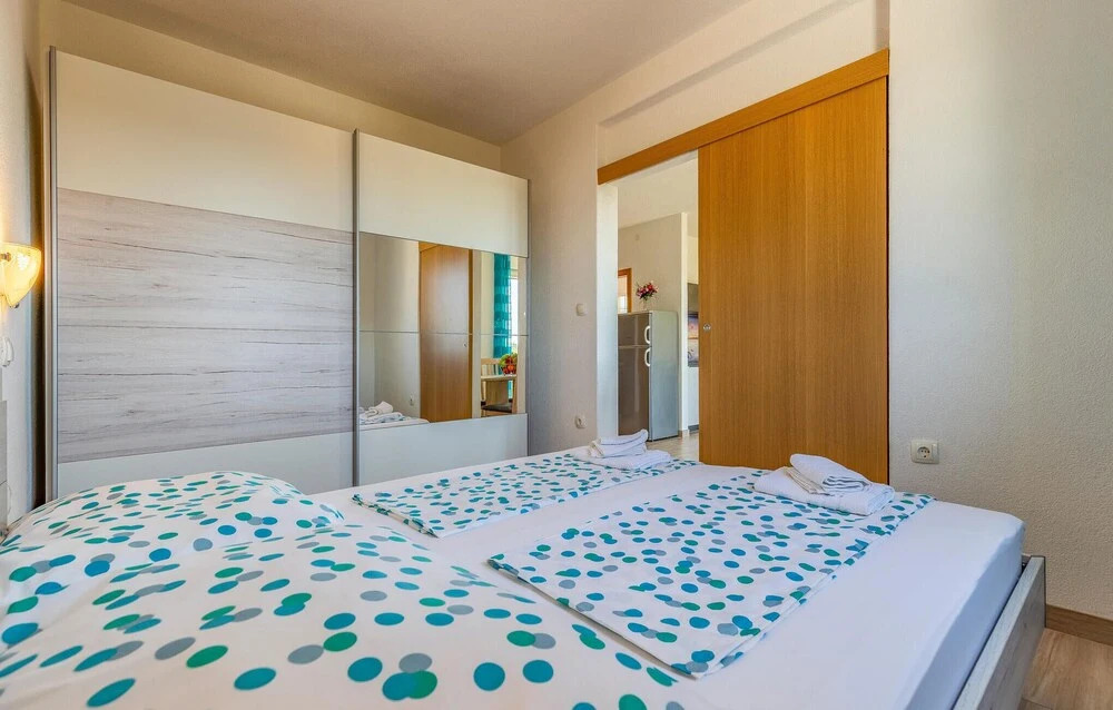 Beautiful Apartment in Pomer With 1 Bedrooms and Wifi