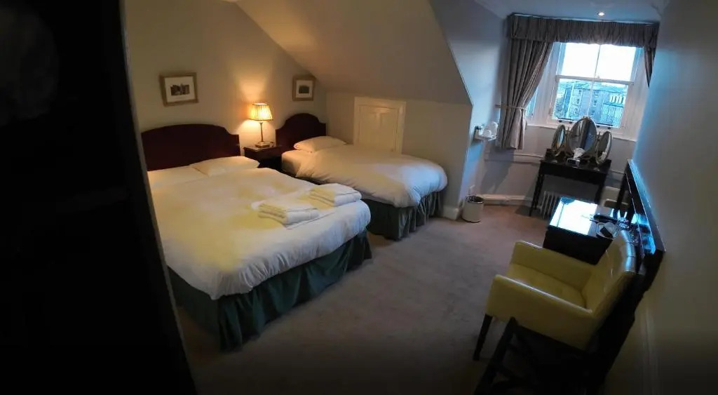 A-Haven Townhouse Hotel