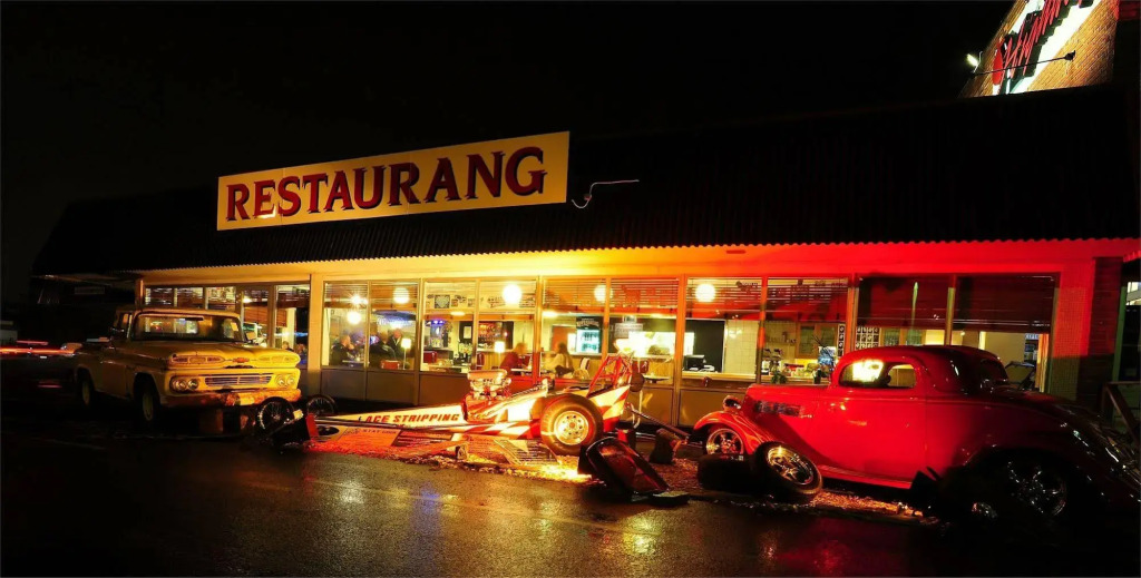 Highway Hotel
