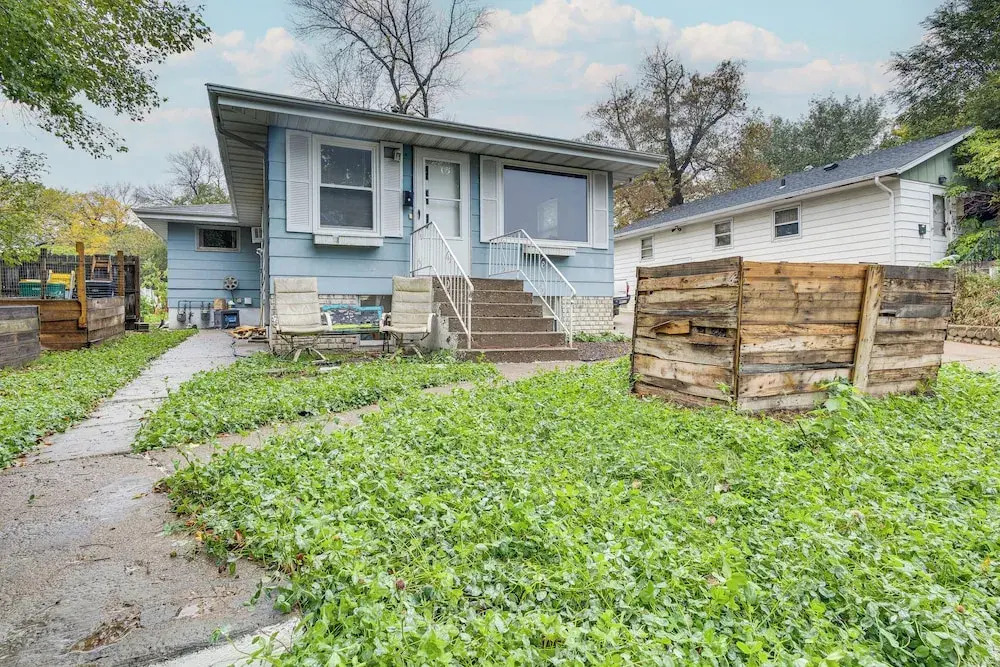 1 Mi to Downtown Bismarck! Residential Duplex