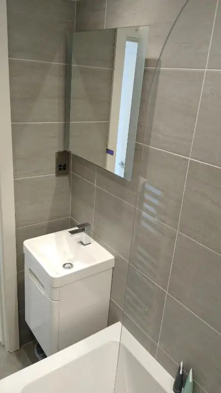 Modern 2 Bed Flat in Maida Hill near Kensal town in for up to 4 people - 9mins to tube station