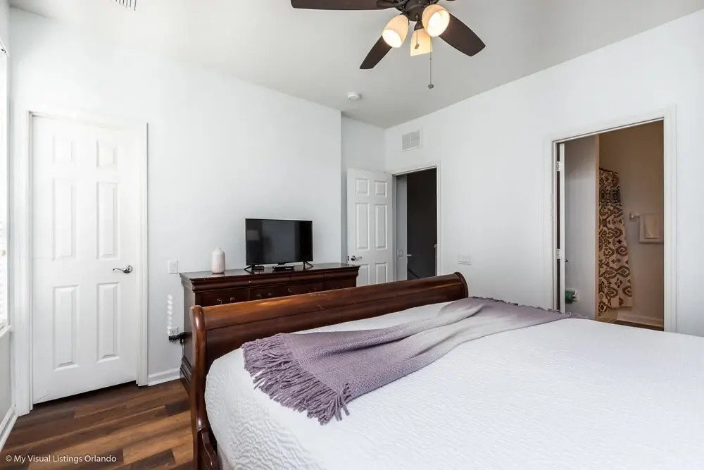 Fresh and Remodeled in Vista Cay! Townhome - 3br/3.5ba 3vc045