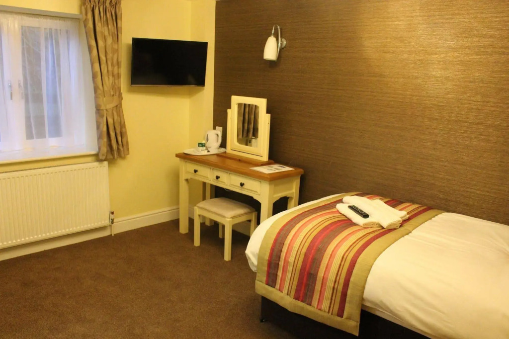 The Crown Hotel