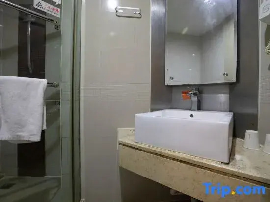Bitang Hotel (Shanghai Jiuting Shenglong Road)
