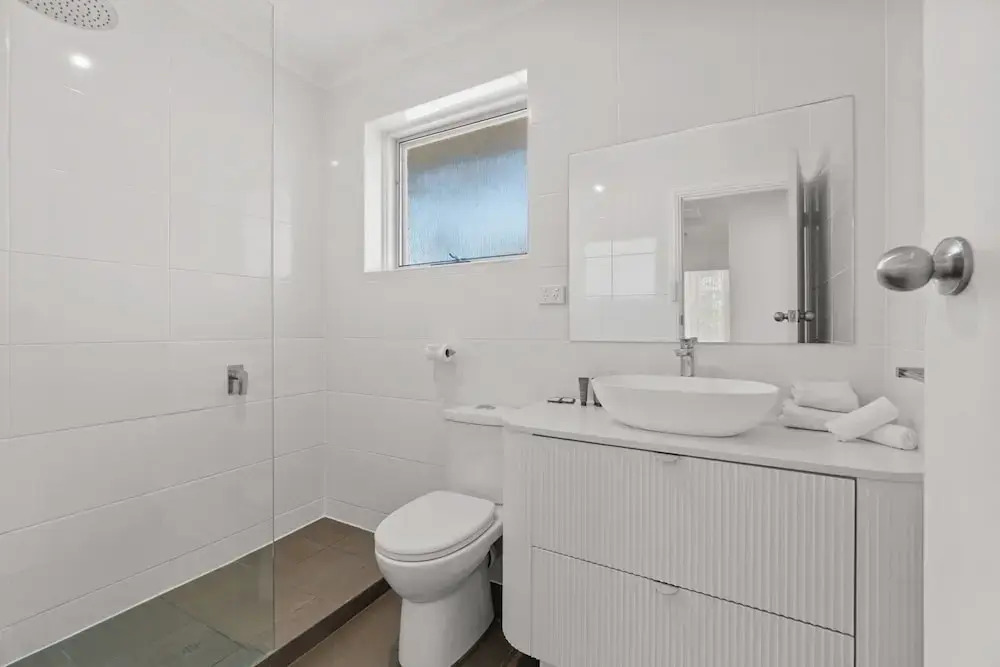 Stylish 2-bed Townhouse in Leafy Hyde Park