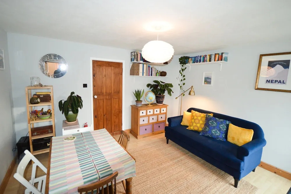 Amazing 1 Bedroom House Near Fishponds