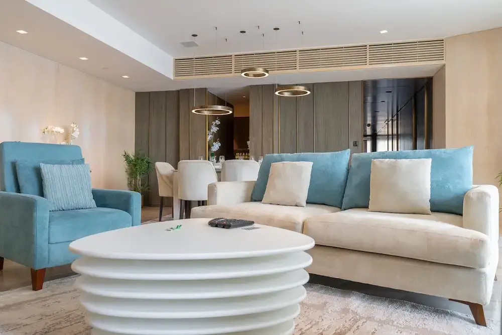Stunning 3-bedroom Retreat at Five Palm Jumeirah With Spectacular Views and Direct Access to the West Beach