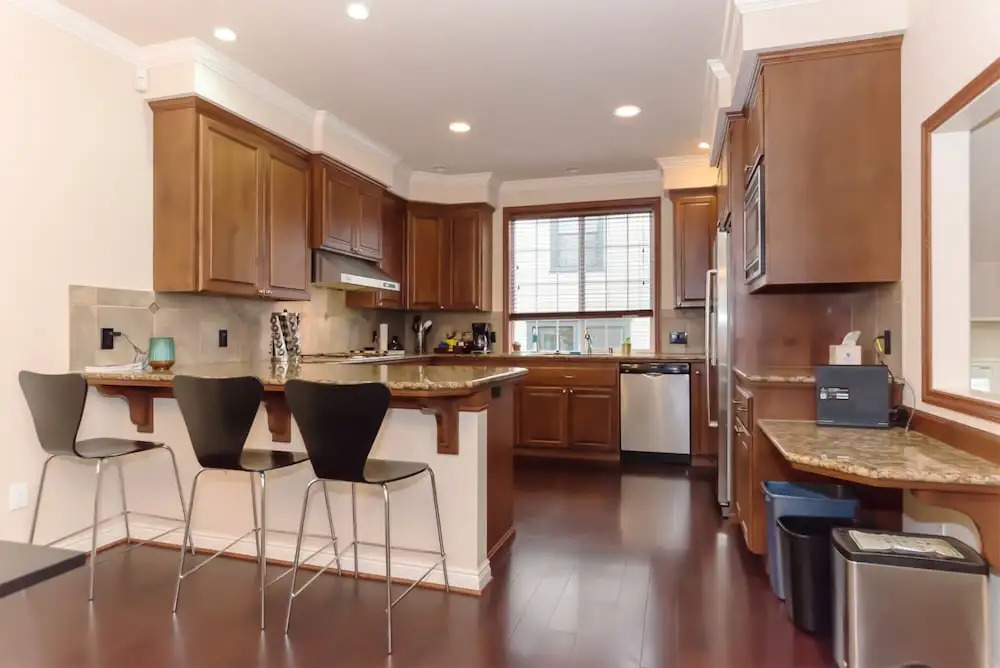 Modern Townhome in Heart of Seattle Capital Hill VR