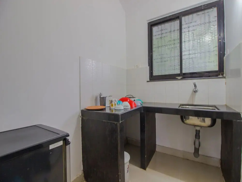 OYO 15774 Home Modern Studio Hill View Anjuna