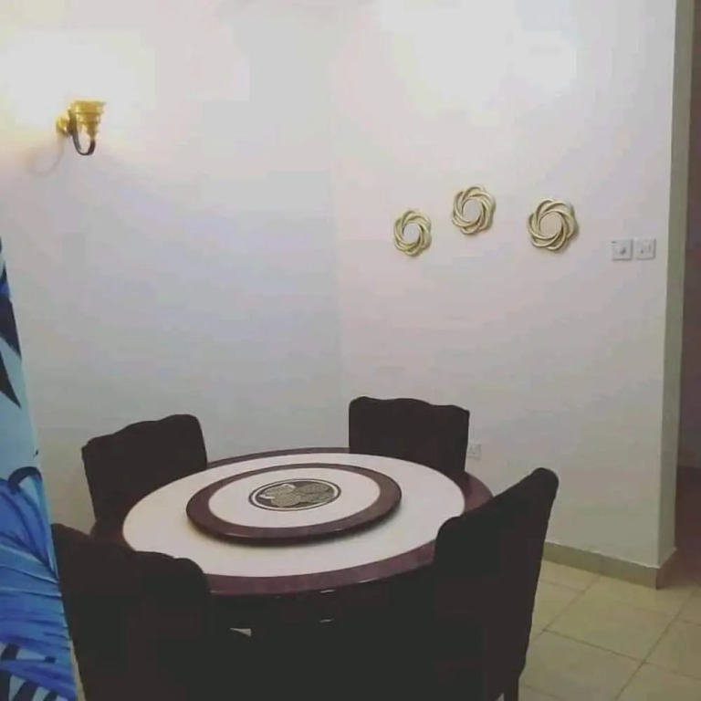Lux Suites Seville Residency Bamburi