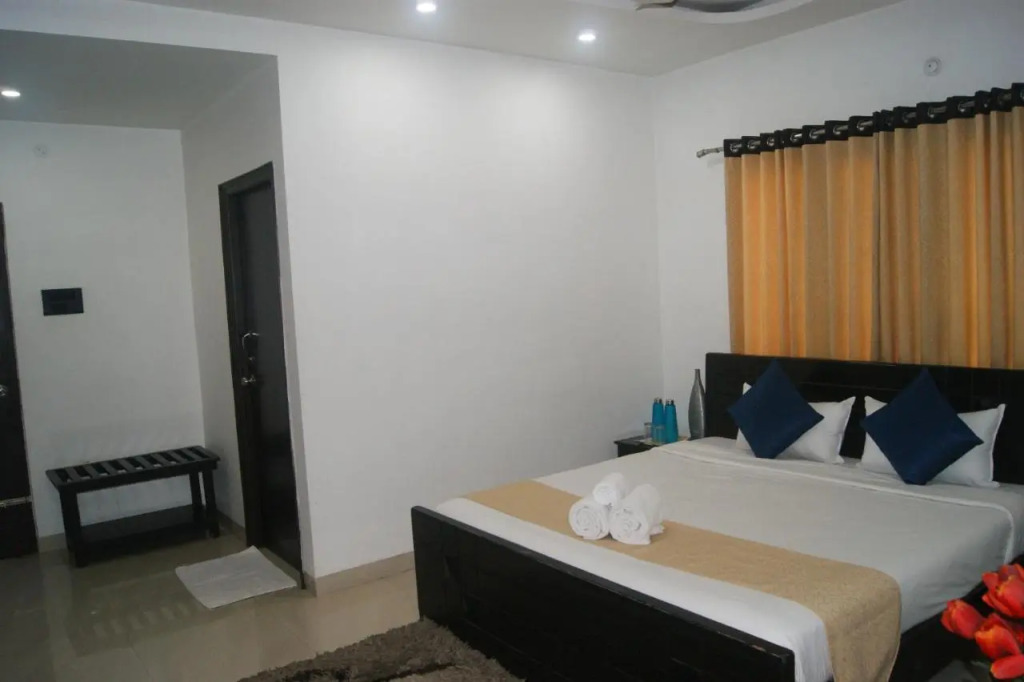 FabHotel Hill View Jubilee Hills
